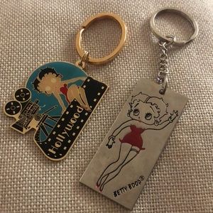 SET OF 2 OFFICIAL BETTY BOOP KEYCHAINS,BOTH NEW